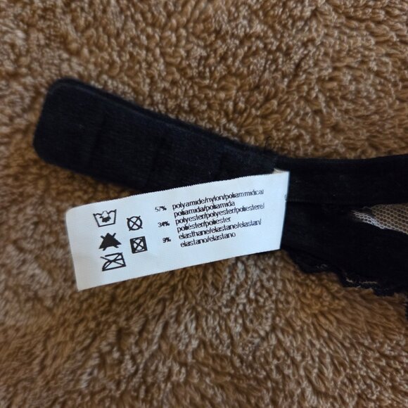 NWOT Chantelle Balconette Demi Bra 34C Lace Zebra Print Black White Sheer 3695 - Picture 5 of 6